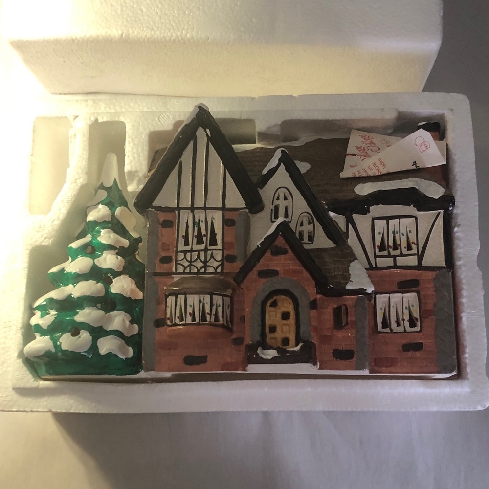 Original Snow Village "Highland House"#5063-6